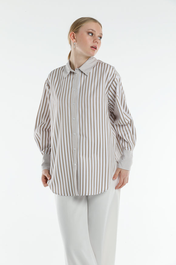 Button-down Women's Long Sleeve Shirt